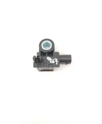 Jeep Grand Cherokee WL Airbag deployment crash/impact sensor 68370841AA
