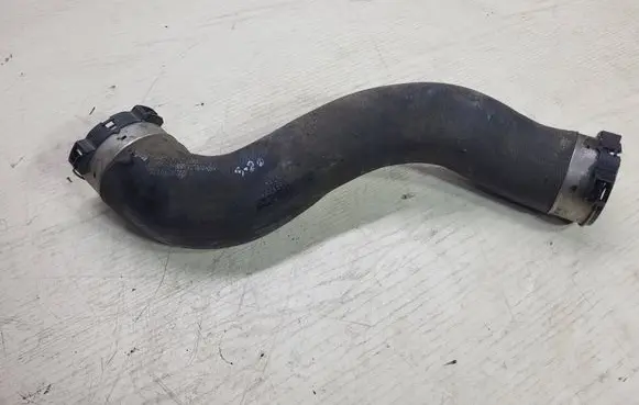 Intercooler hose/pipe