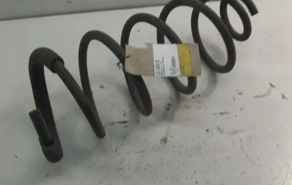 Renault 25 Front coil spring 