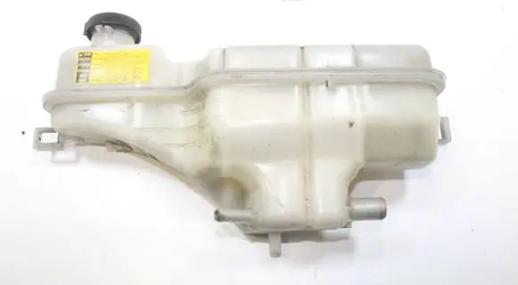 Lexus IS III XE30 Coolant expansion tank/reservoir