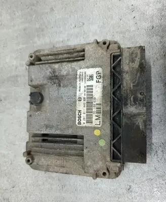 Opel Vectra C Engine control unit/module ECU 55189630