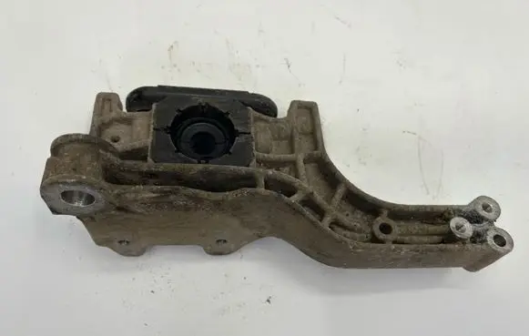 Audi E-tron GT Sway bar bush bracket, front 9J1413357A
