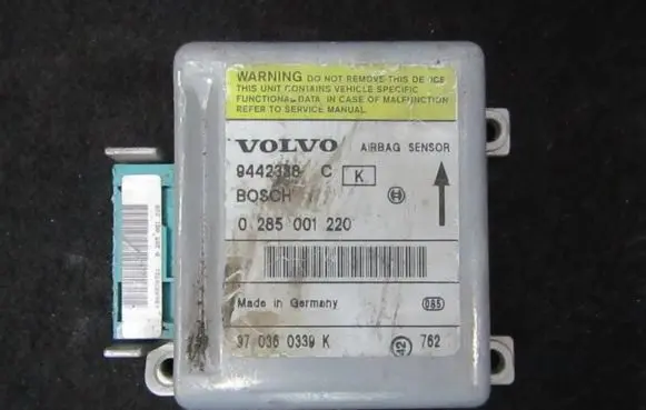 Volvo S70 V70 V70 XC Airbag control unit/module 0285001220 9442338