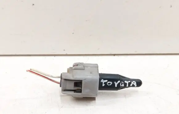 Toyota Avensis T250 Outside/exterior temperature sensor 11030