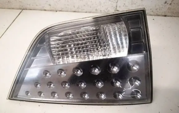 Mitsubishi Outlander Tailgate rear/tail lights 1146356L