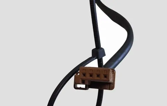 Peugeot 308 Ignition lock 9663123380