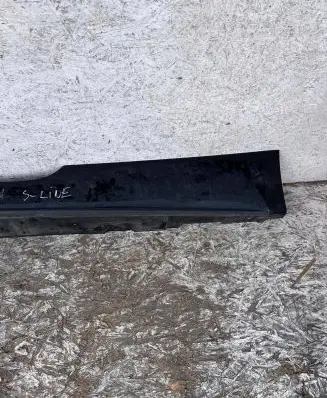 Audi A5 Sill 8W6853859A