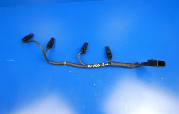 Mercedes-Benz C W205 Plug wire 