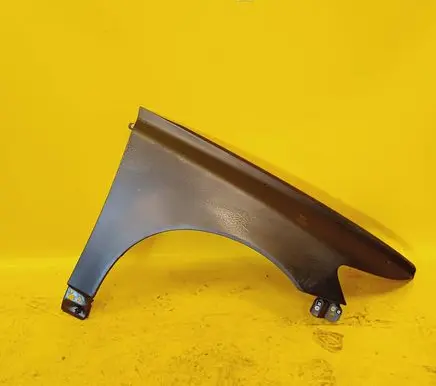 Volvo V50 Fender 