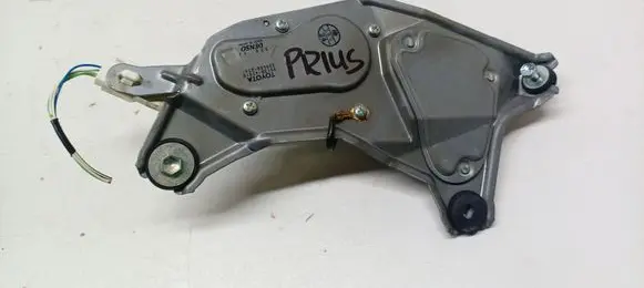 Toyota Prius (NHW20) Rear window wiper motor 8513047010