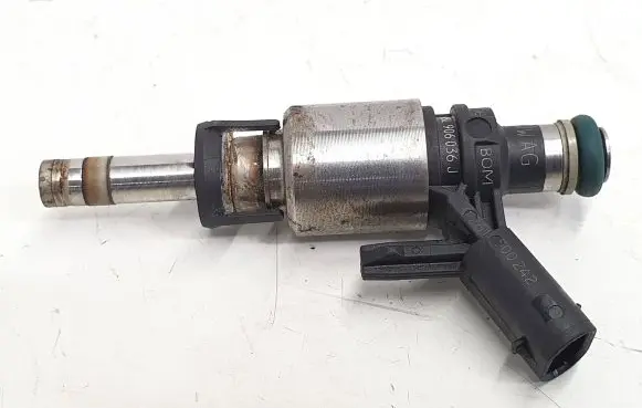 Audi TT TTS RS Mk3 8S Fuel injector 06L906036J 0261500242