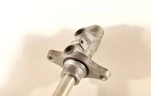 Honda Civic IX Master brake cylinder