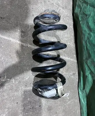 Dodge Durango III Rear coil spring P05168291AB