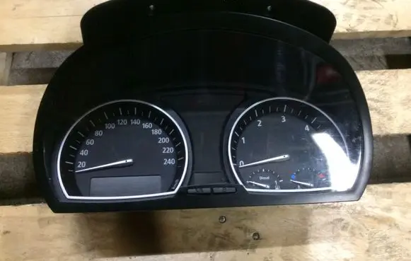 BMW X3 E83 Speedometer (instrument cluster) 3451582