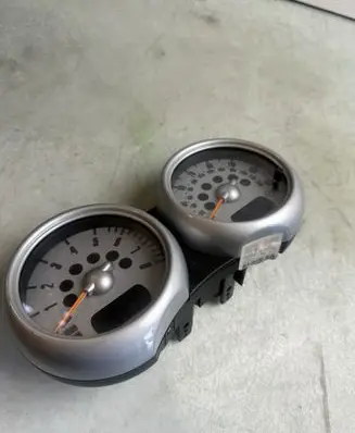 Mini One - Cooper R50 - 53 Speedometer (instrument cluster) RG41446030 AR0042071