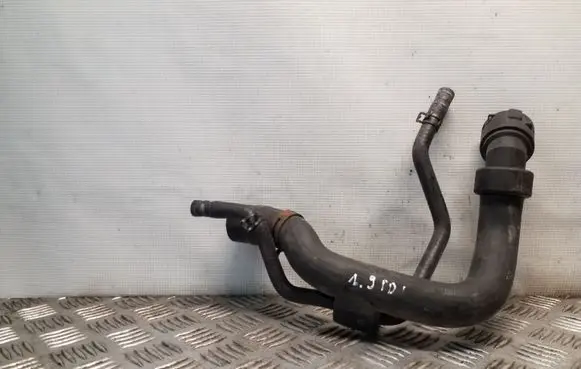 Volkswagen PASSAT B5 Engine coolant pipe/hose 8D0121101AD