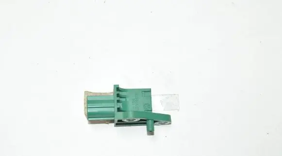 Volkswagen PASSAT B6 Airbag deployment crash/impact sensor 3C0909606