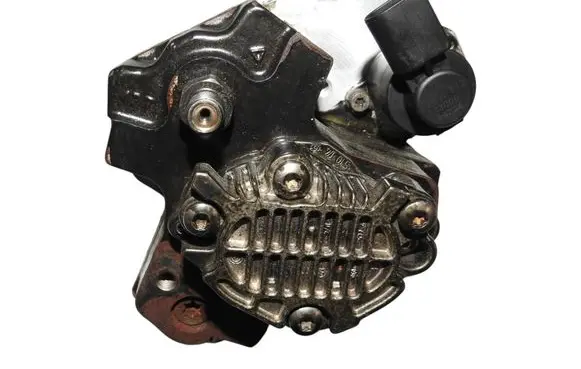 Audi A6 S6 C6 4F Fuel injection high pressure pump 0445010090 059130755E