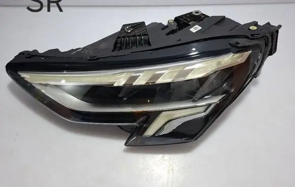 Audi A3 8Y Headlight/headlamp 8Y0941033 89008726
