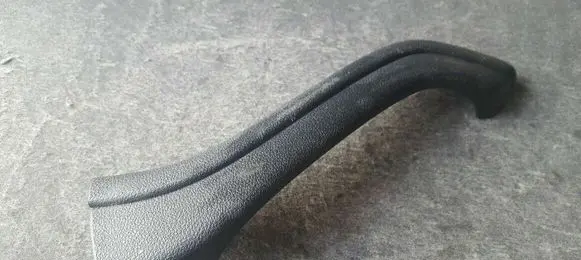 Ford Focus Front door interior handle trim 4M5122643ADW