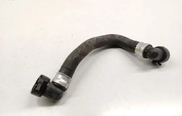 Renault Kangoo II Engine coolant pipe/hose 