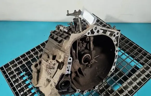 Toyota Yaris Manual 5 speed gearbox IMPRK1529564