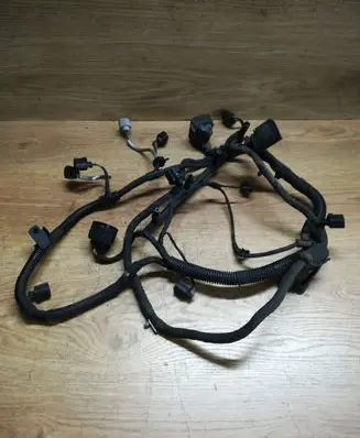 Volkswagen Jetta V Engine installation wiring loom
