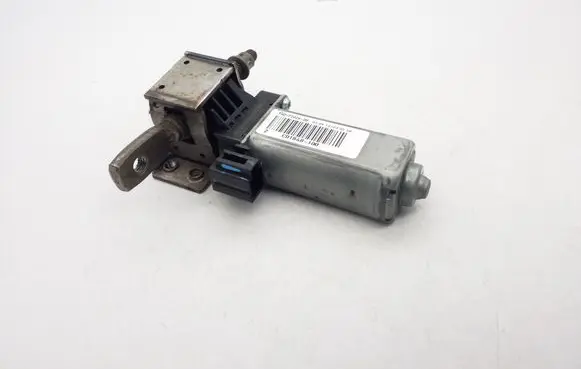 Ford Fusion II Seat adjustment motor C01848100 7407202600