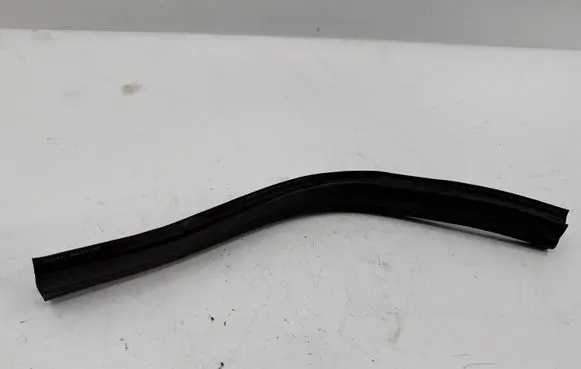 Mercedes-Benz C W203 Engine compartment rubber A2036284198