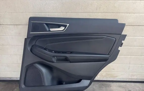 Ford Edge II Rear door card panel trim
