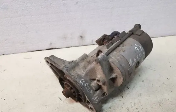 Toyota Corolla E100 Starter motor 2810015110