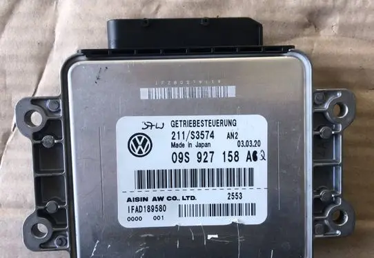 Volkswagen Tiguan Gearbox control unit/module 09S927158AQ 211S3574 LFAD189580