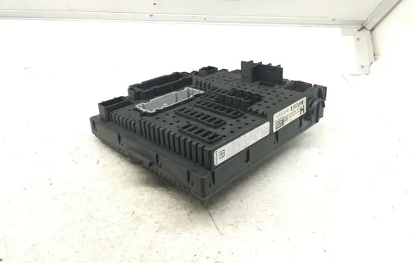 Volvo S60 Fuse module 30786646