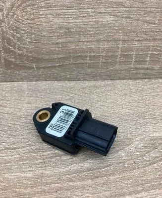 Toyota Auris 150 Airbag control unit/module 8983102100