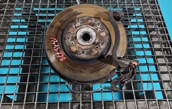 Honda FR-V Front wheel hub spindle knuckle IMPRK1515798