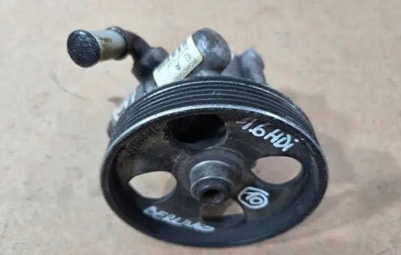 Citroen Berlingo Power steering pump 26103773QP