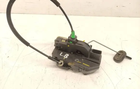 Opel Insignia A Rear door lock 133692 13578024