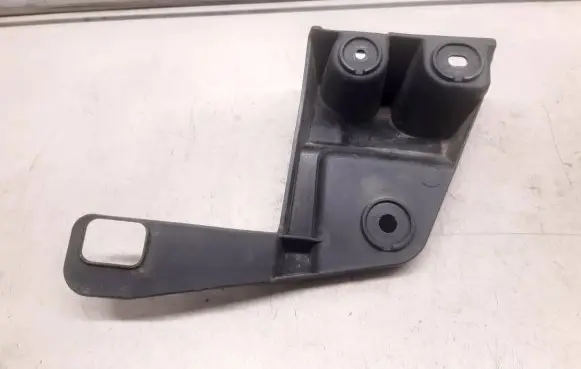 BMW X3 E83 Bumper support mounting bracket corner 3400955 DN013489 12125310