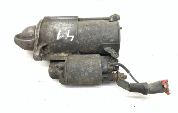 Opel Zafira B Starter motor 55556092