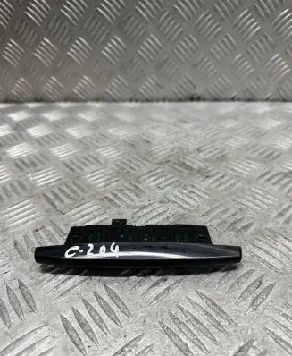 Mercedes-Benz C W204 Parking PDC sensor display screen A0015424623 402990001