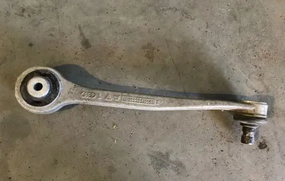 Audi Q5 SQ5 Front lower control arm/wishbone 8K0407505