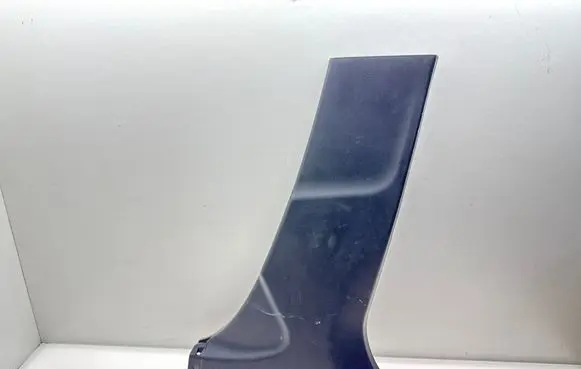 (B) pillar trim (bottom)