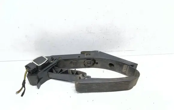 Mercedes-Benz S W221 Accelerator throttle pedal A2203000104