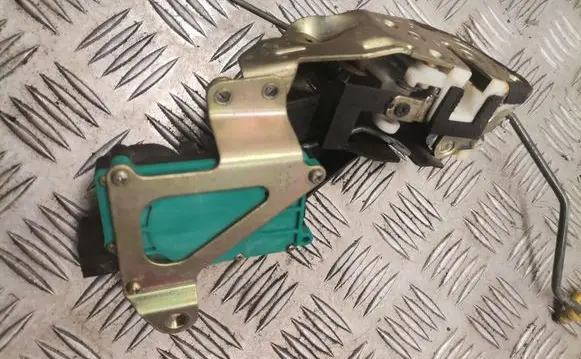 Front door lock