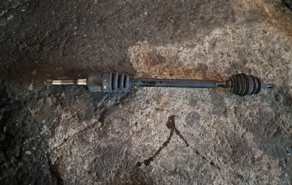 Chrysler Voyager Front driveshaft