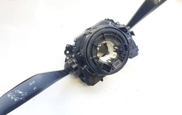 Wiper turn signal indicator stalk/switch