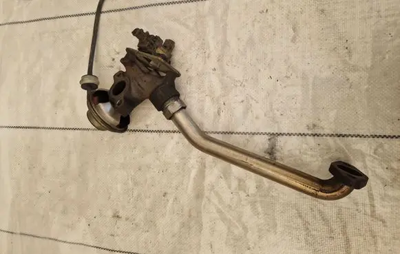 Toyota Land Cruiser (HDJ90) Valve vacuum 2581967010