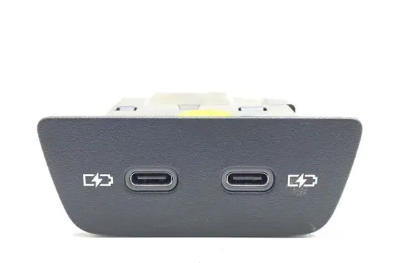 Volkswagen Golf VIII USB socket connector 2G6035718