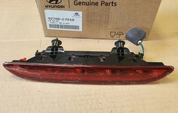 Hyundai i20 (GB IB) Third/center stoplight 92700C7010 NE66362