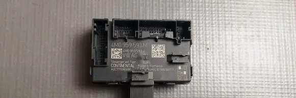 Audi SQ7 Door control unit/module 4M0959593M
